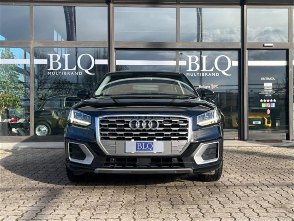Q2 Q2 30 TDI S tronic Admi