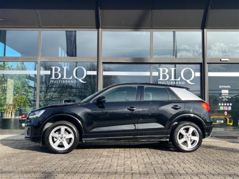 Q2 Q2 30 TDI S tronic Admi