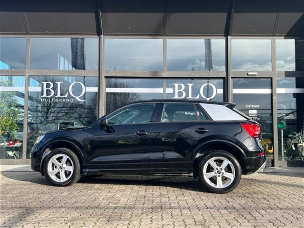 Q2 Q2 30 TDI S tronic Admi
