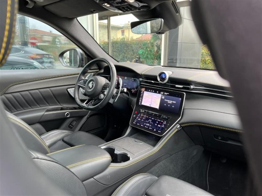 Grecale Grecale MHEV 330CV AWD MODEN