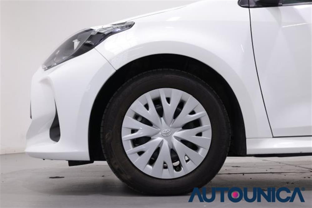 Yaris Yaris 1.5 130 HYBRID 5 POR
