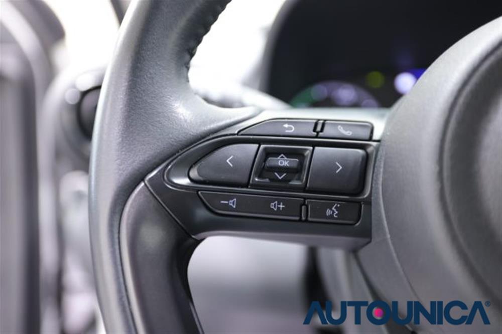 Yaris Yaris 1.5 130 HYBRID 5 POR