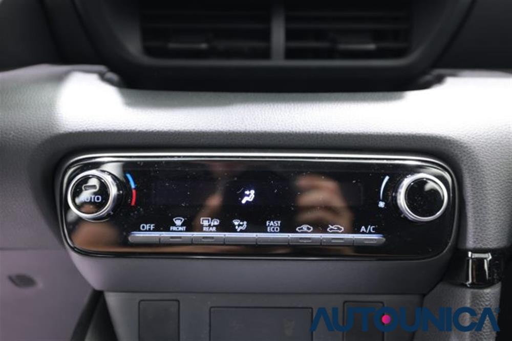 Yaris Yaris 1.5 130 HYBRID 5 POR