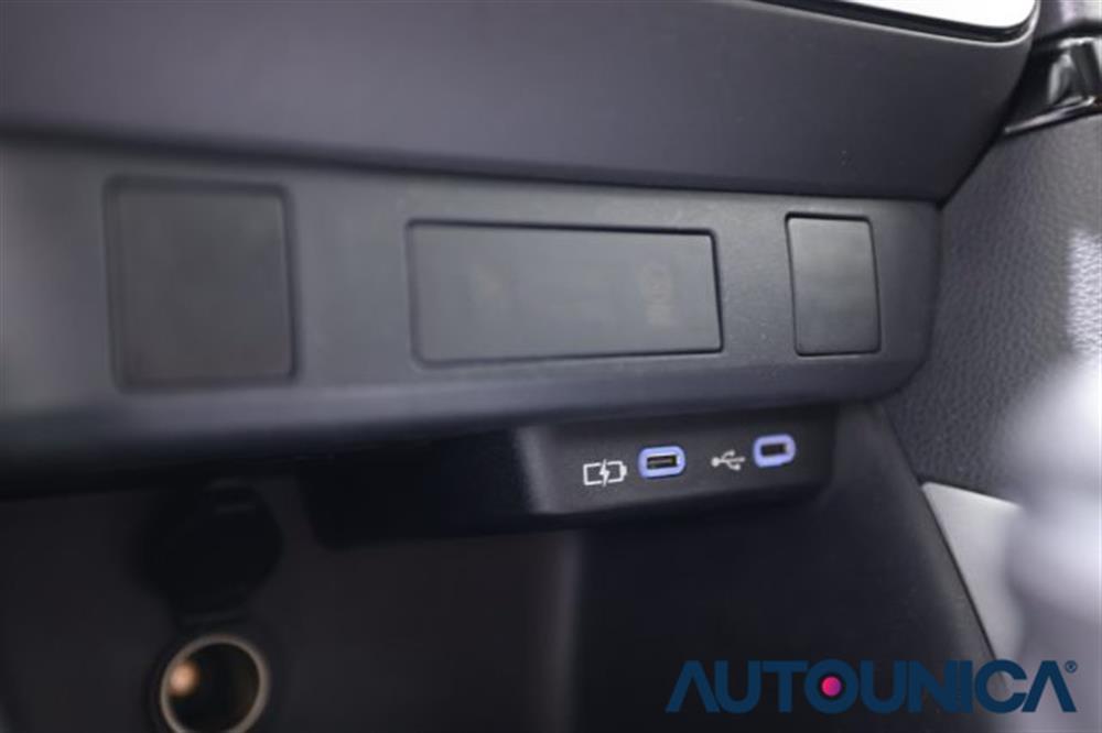 Yaris Yaris 1.5 130 HYBRID 5 POR