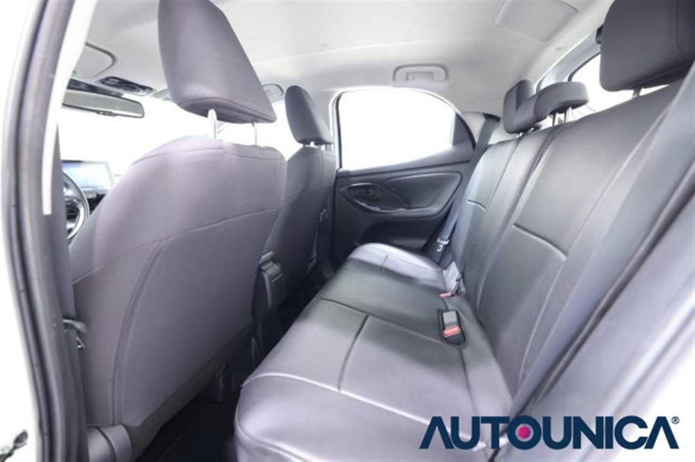 Yaris Yaris 1.5 130 HYBRID 5 POR