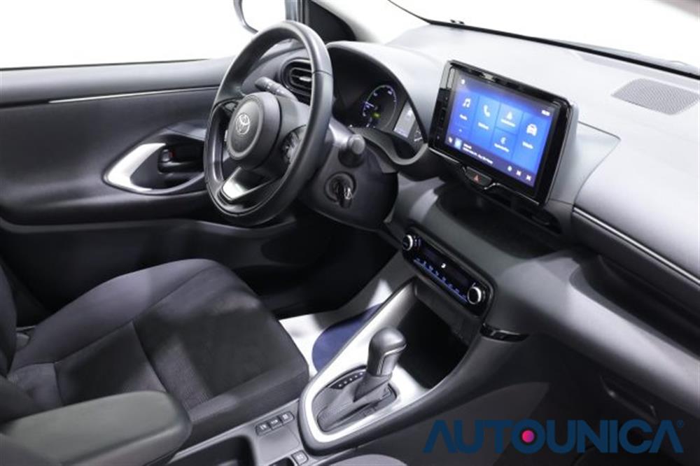 Yaris Yaris 1.5 130 HYBRID 5 POR