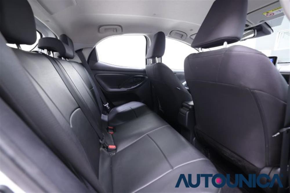 Yaris Yaris 1.5 130 HYBRID 5 POR