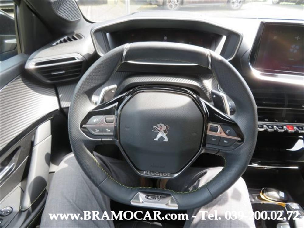208 208 GT PACK 130cv PURETE