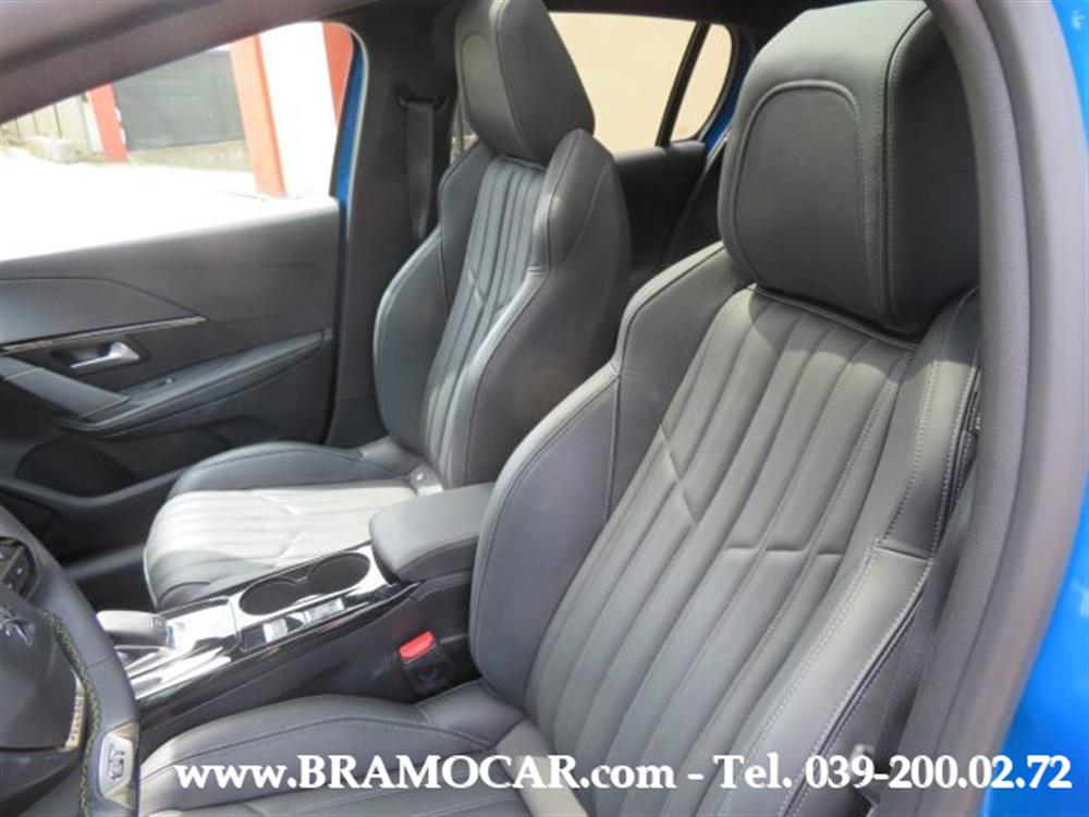 208 208 GT PACK 130cv PURETE