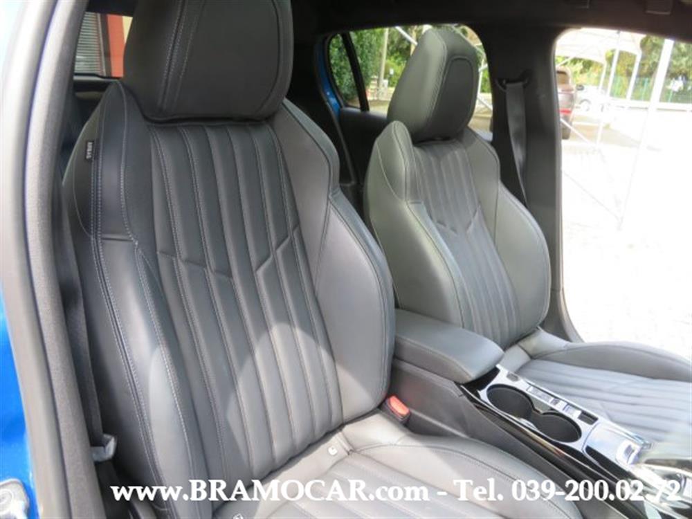 208 208 GT PACK 130cv PURETE