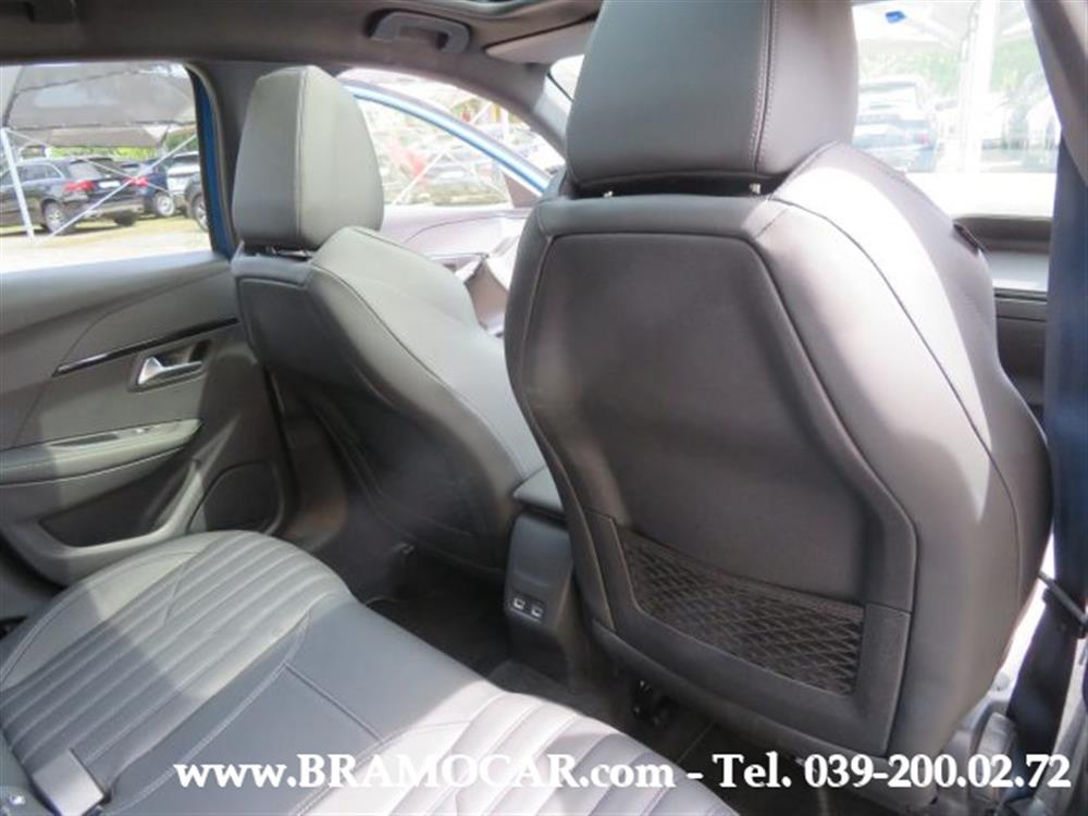 208 208 GT PACK 130cv PURETE