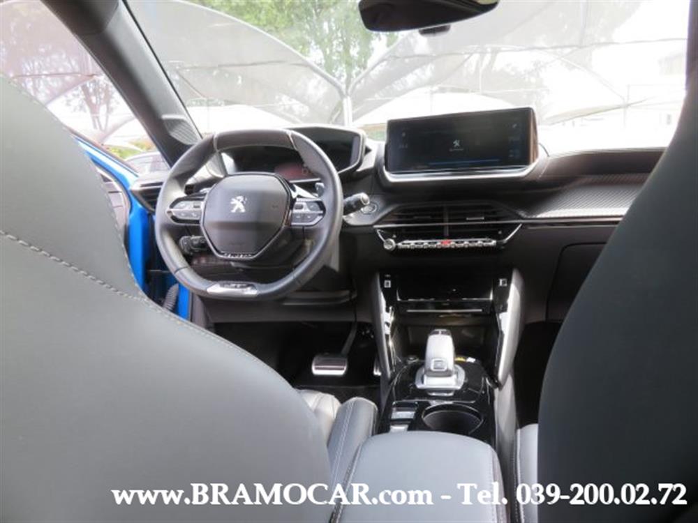 208 208 GT PACK 130cv PURETE