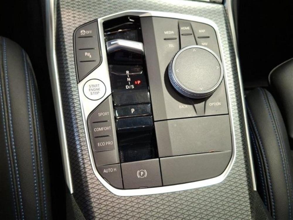 318 318 d 48V Touring Msport
