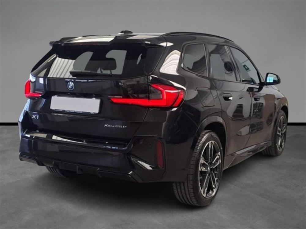 X1 X1 xDrive 25e Msport Pr