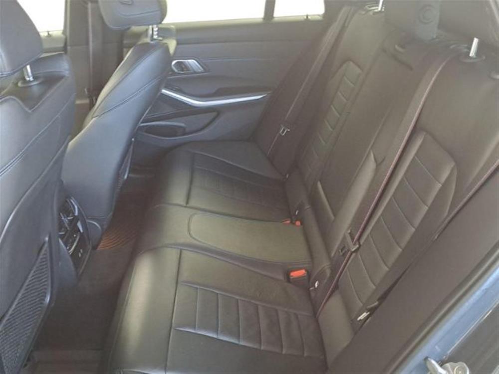 320 320 d 48V Touring Msport