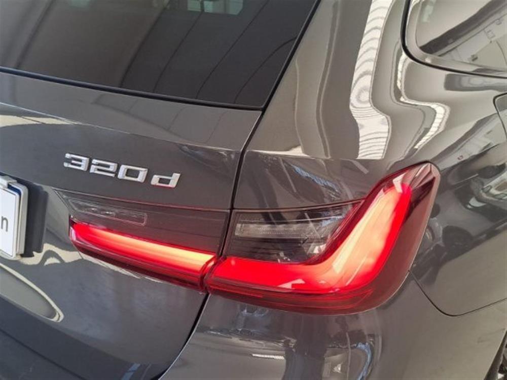 320 320 d 48V Touring Msport