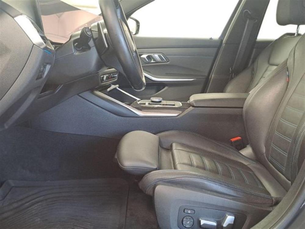 320 320 d 48V Touring Msport