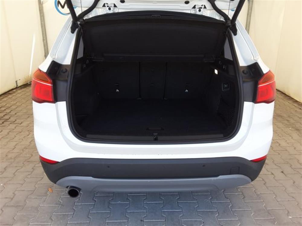 X1 X1 xDrive18d Business A
