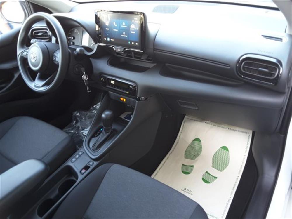 2 2 Hybrid 1.5 VVT e-CVT