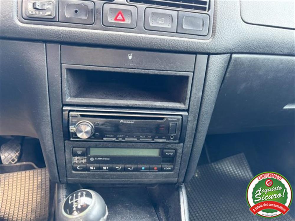 Golf Golf 1.6 cat 5 porte GPL