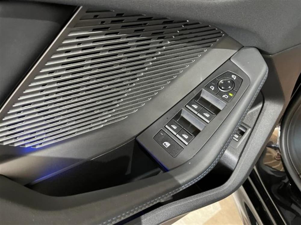 120 120 48V MSport Pro