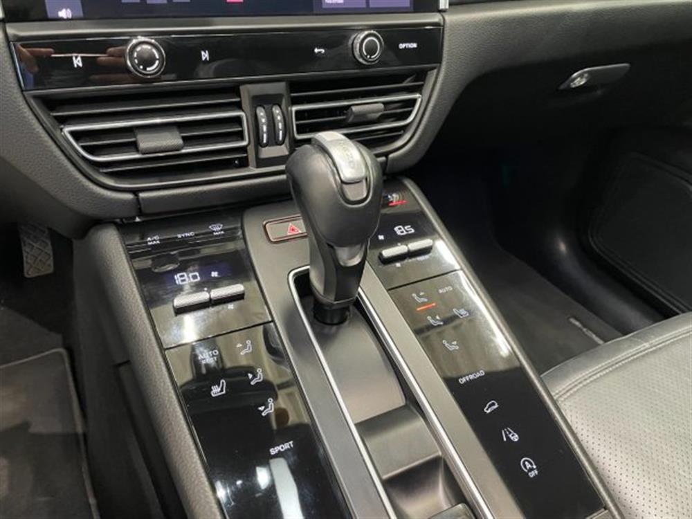 Macan Macan 2.0 PDK * PELLE * TE