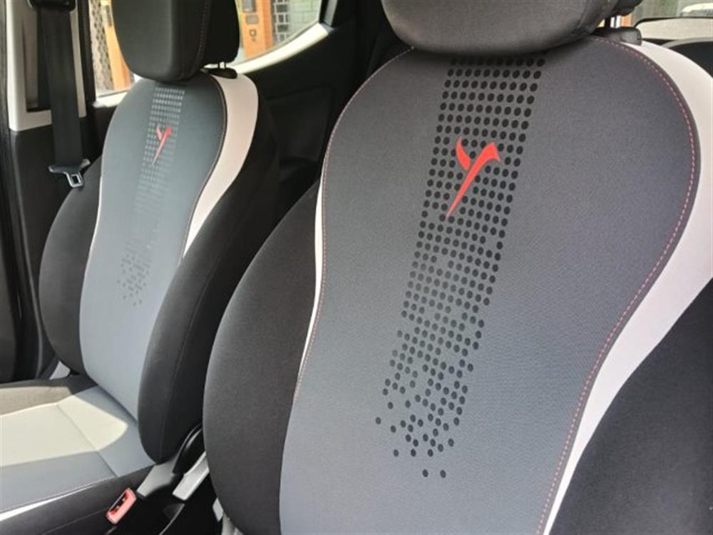 Ypsilon Ypsilon 0.9 TwinAir 85 CV 5