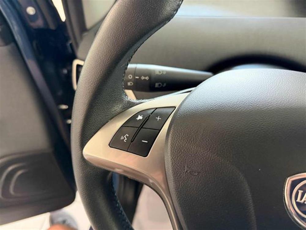 Ypsilon Ypsilon 1.0 FireFly 5 porte
