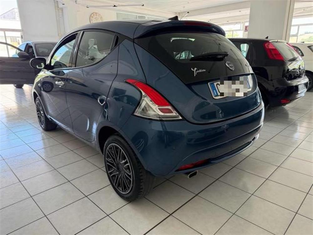 Ypsilon Ypsilon 1.0 FireFly 5 porte