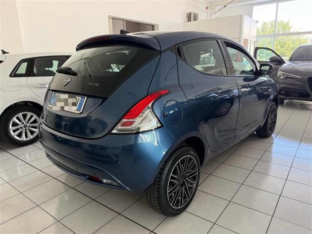 Ypsilon Ypsilon 1.0 FireFly 5 porte