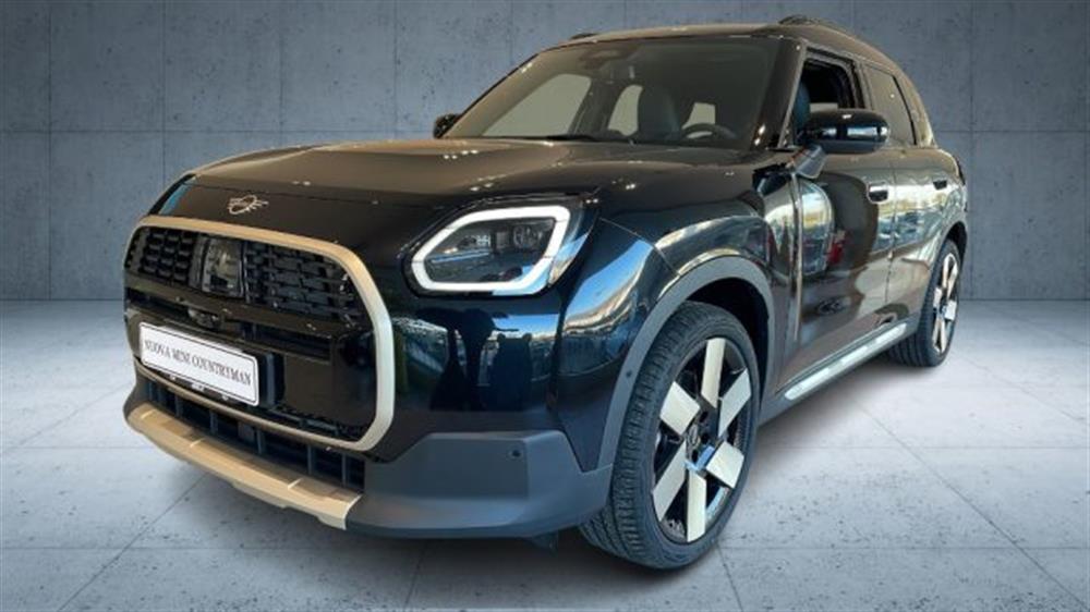 Mini Mini C Favoured Countryma