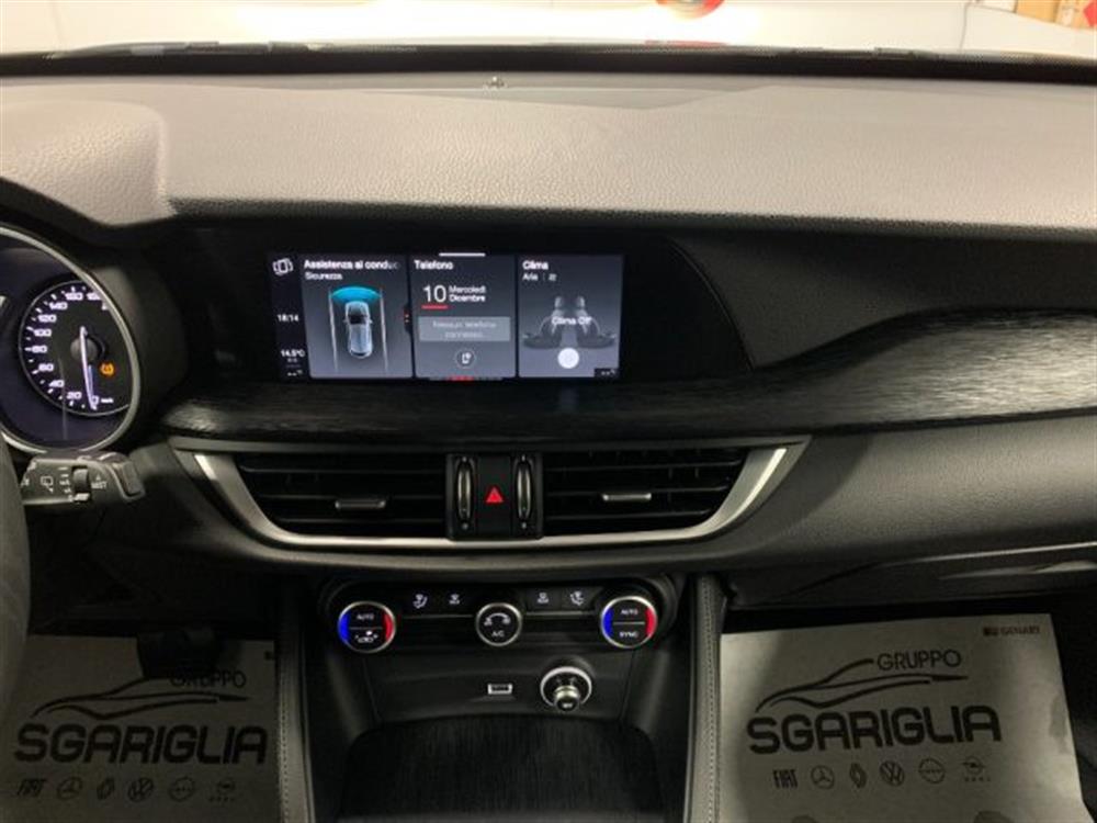 Stelvio Stelvio 2.2 Diesel AT8 Sport