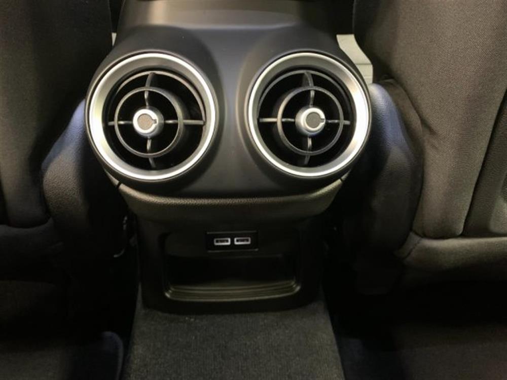 Stelvio Stelvio 2.2 Diesel AT8 Sport