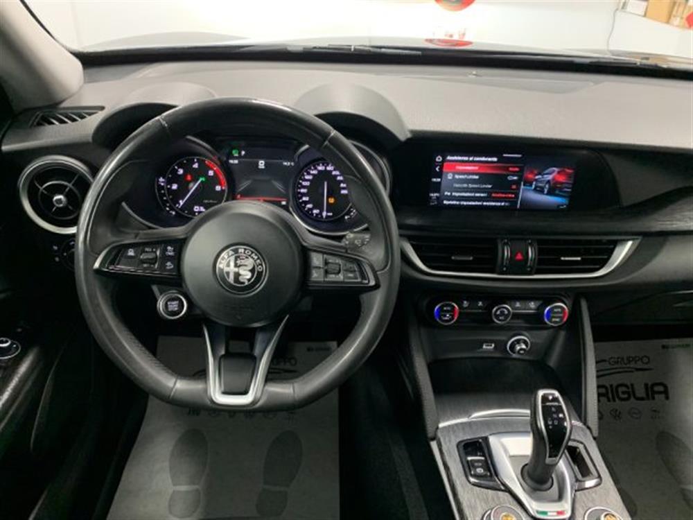 Stelvio Stelvio 2.2 Diesel AT8 Sport