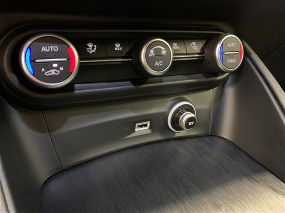 Stelvio Stelvio 2.2 Diesel AT8 Sport