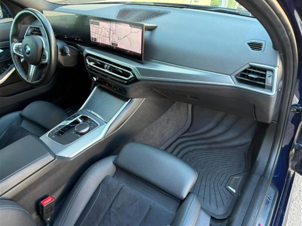 318 318 d 48V Touring Msport