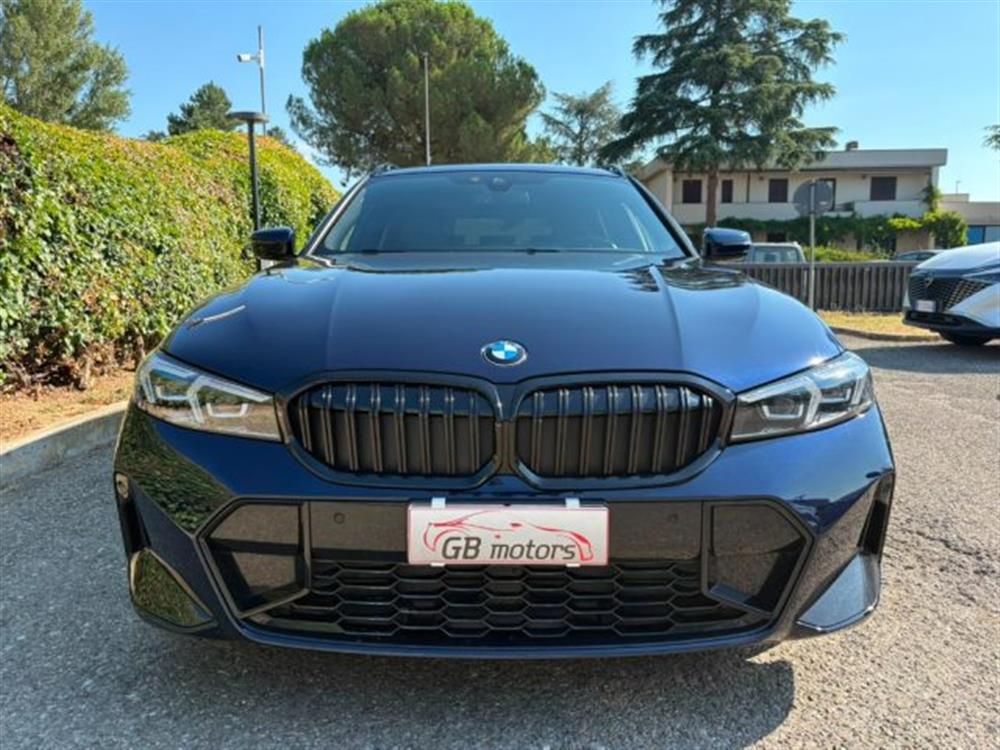318 318 d 48V Touring Msport