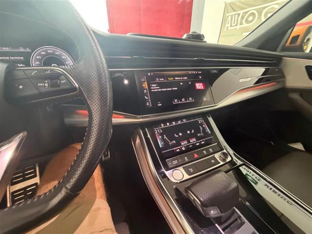 Q8 Q8 50 TDI 286 CV quattr