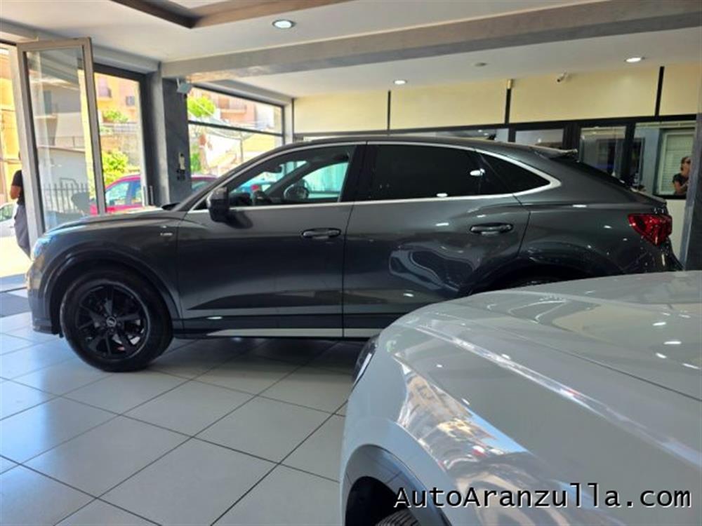 Q3 Q3 SportBack 35 S Line