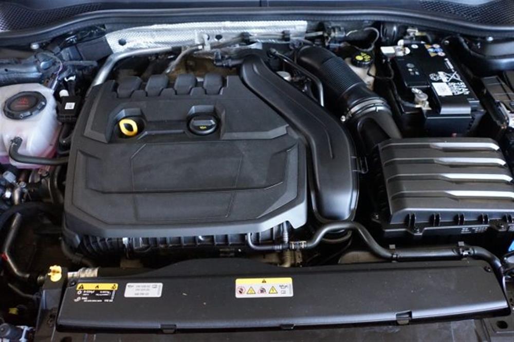 Leon Leon 1.5 Hybrid 150 CV DS