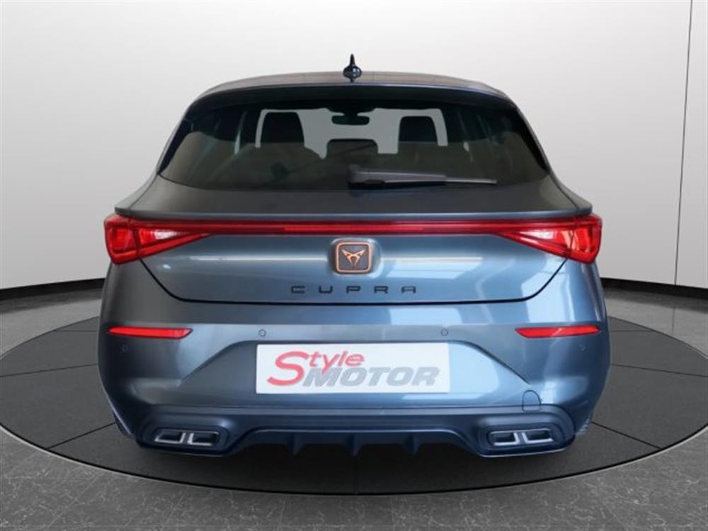Leon Leon 1.5 Hybrid 150 CV DS