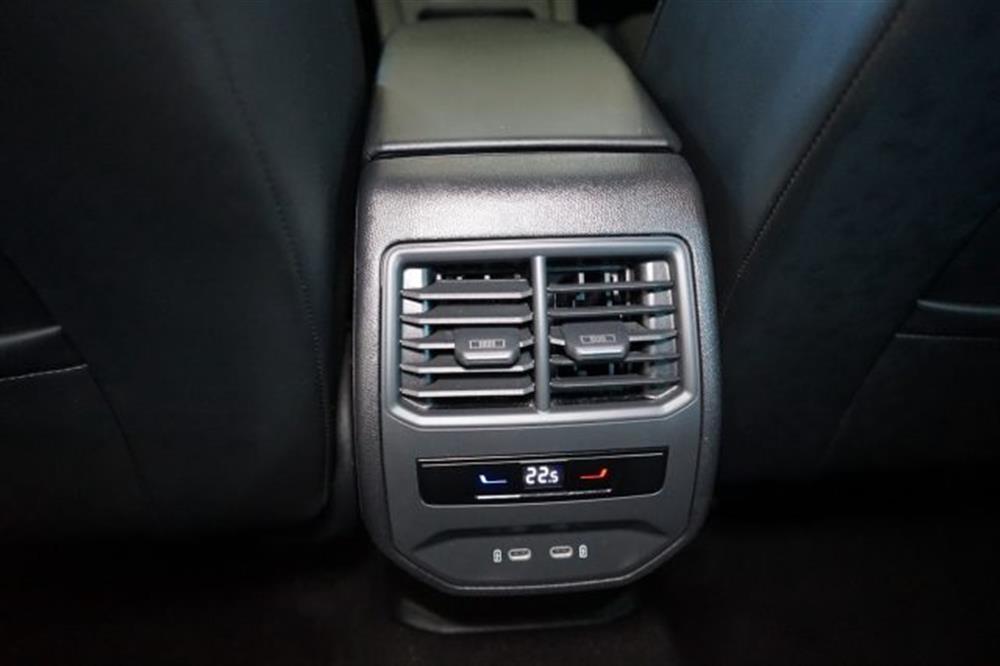 Leon Leon 1.5 Hybrid 150 CV DS