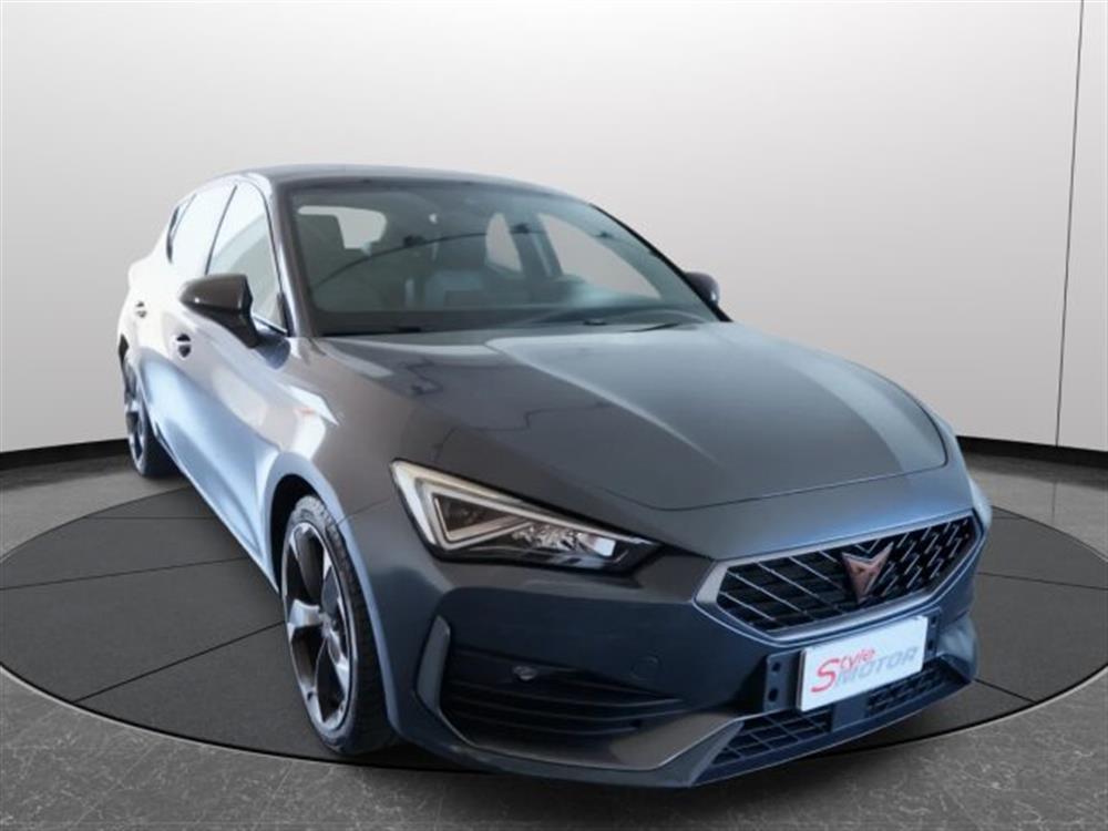 Leon Leon 1.5 Hybrid 150 CV DS