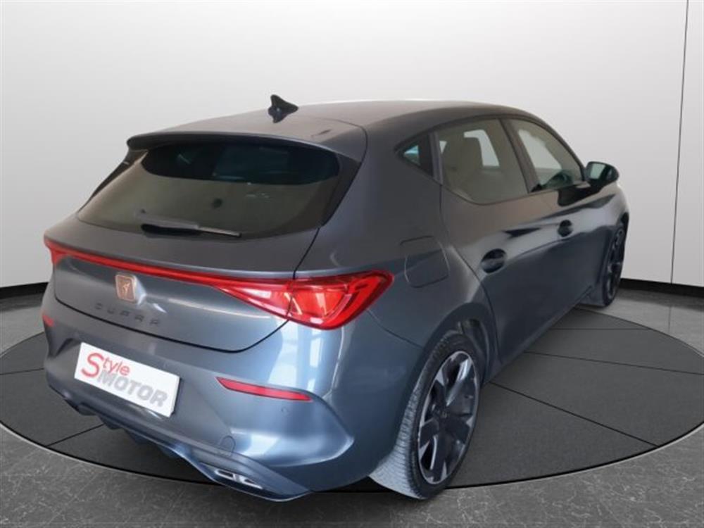 Leon Leon 1.5 Hybrid 150 CV DS