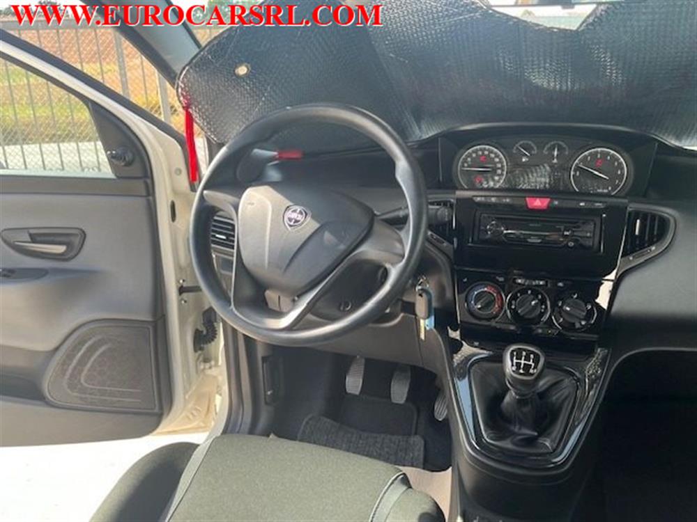 Ypsilon Ypsilon 1.2 69 CV 5 porte Si