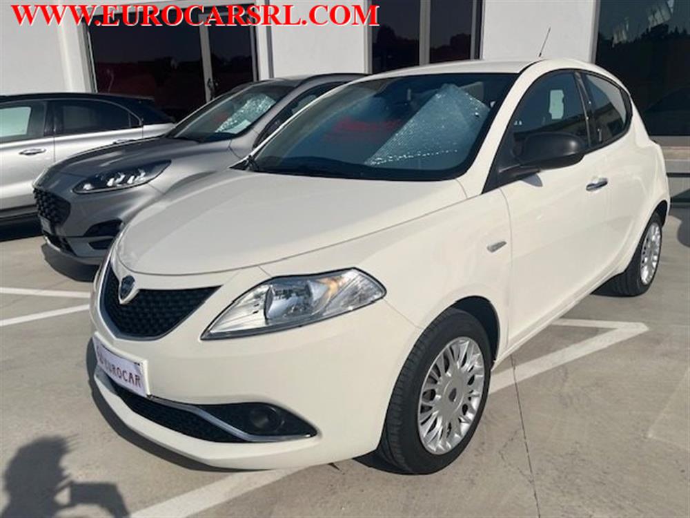 Ypsilon Ypsilon 1.2 69 CV 5 porte Si