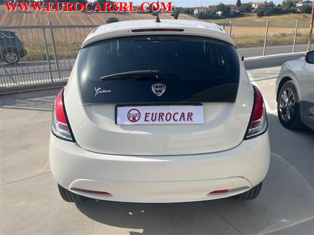 Ypsilon Ypsilon 1.2 69 CV 5 porte Si
