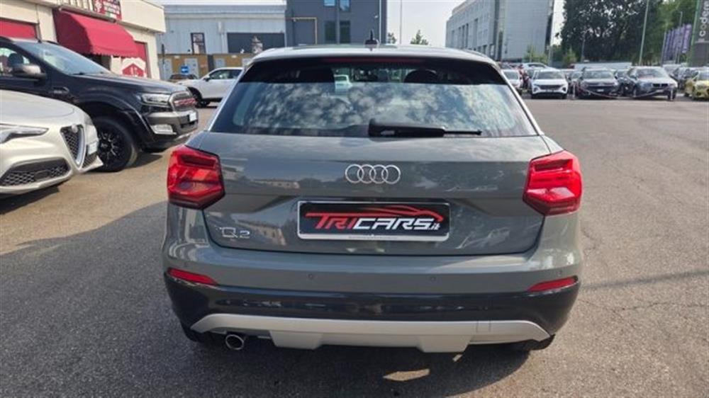 Q2 Q2 30 TDI S tronic Admi