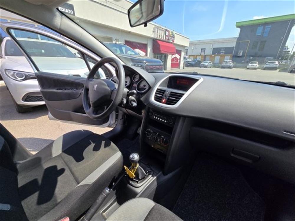 207 207 1.4 75CV NEOPATENTAT
