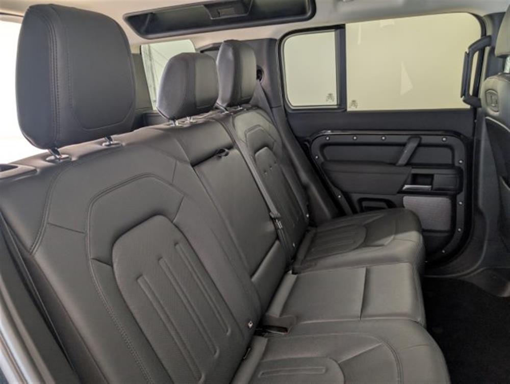 Defender Defender 110 3.0D I6 250 CV A